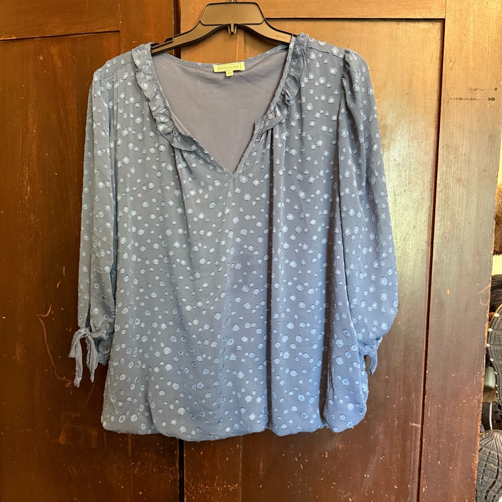 Blue Dot Ruffled 3/4 Sleeve Blouse